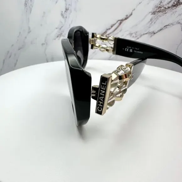 New CHANEL Sunglasses - Picture 15 of 16